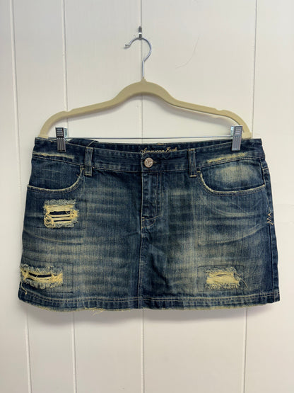 12/L Y2k Faded Denim Micro Mini