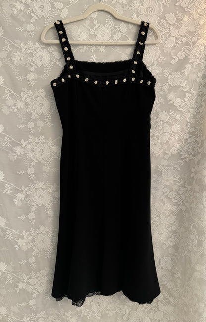 M Vintage Black Midi Dress with White Rosette