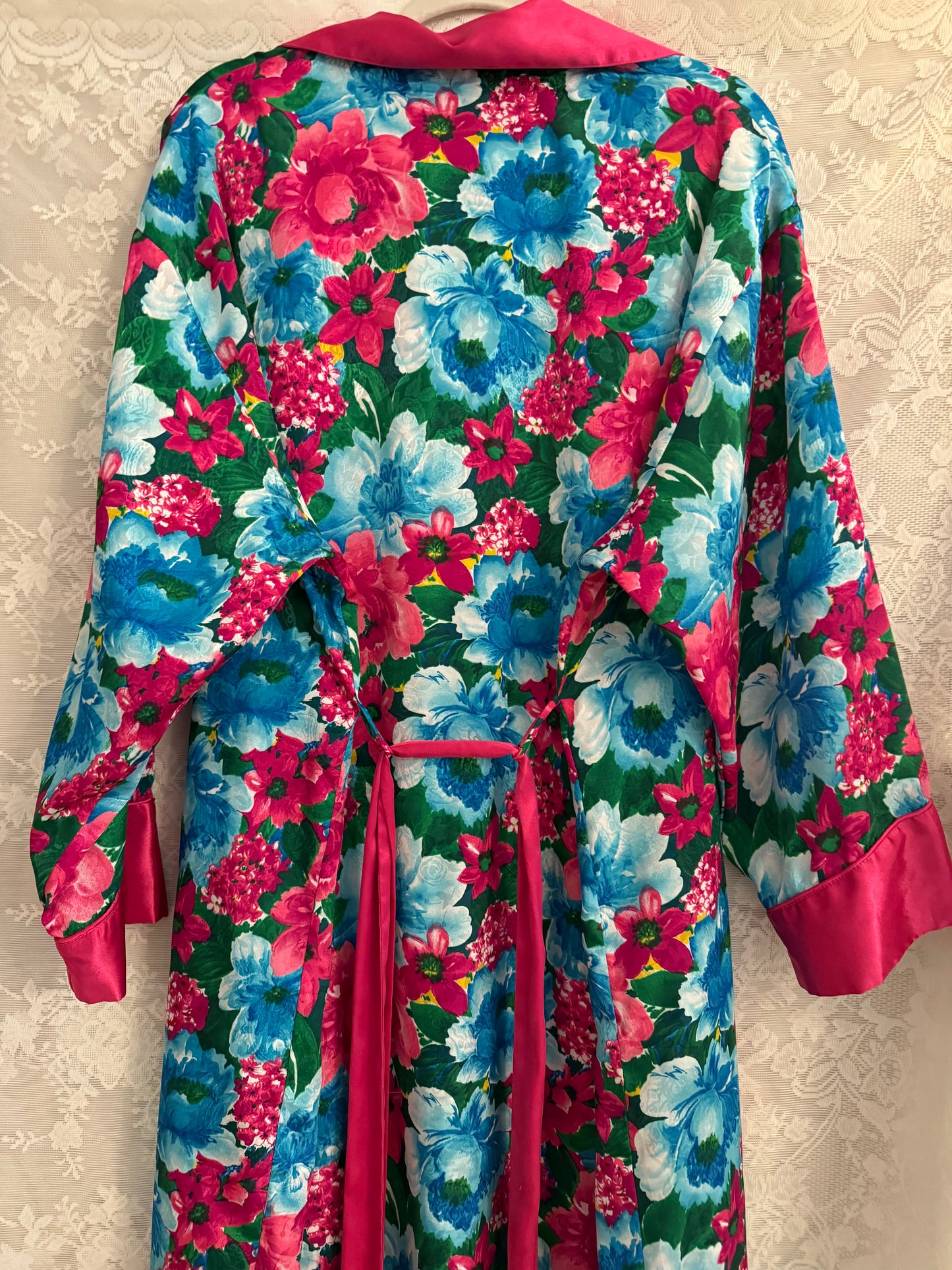 M/L Vintage Victoria's Secret Gold Label Floral Robe