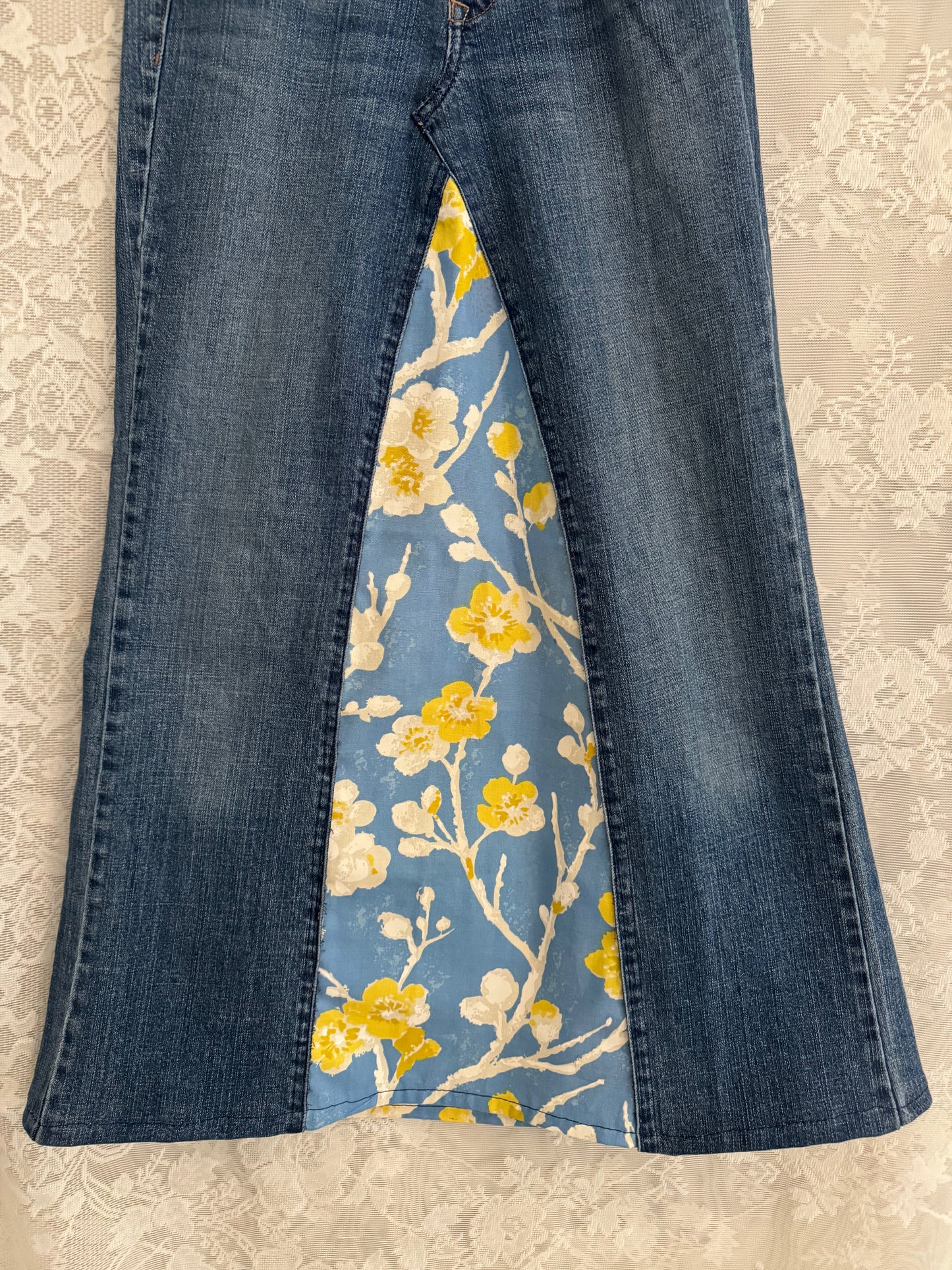 0/26" Repurposed Denim Maxi Skirt Blue/Yellow Flower Insert