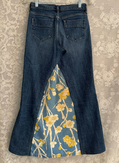 0/26" Repurposed Denim Maxi Skirt Blue/Yellow Flower Insert