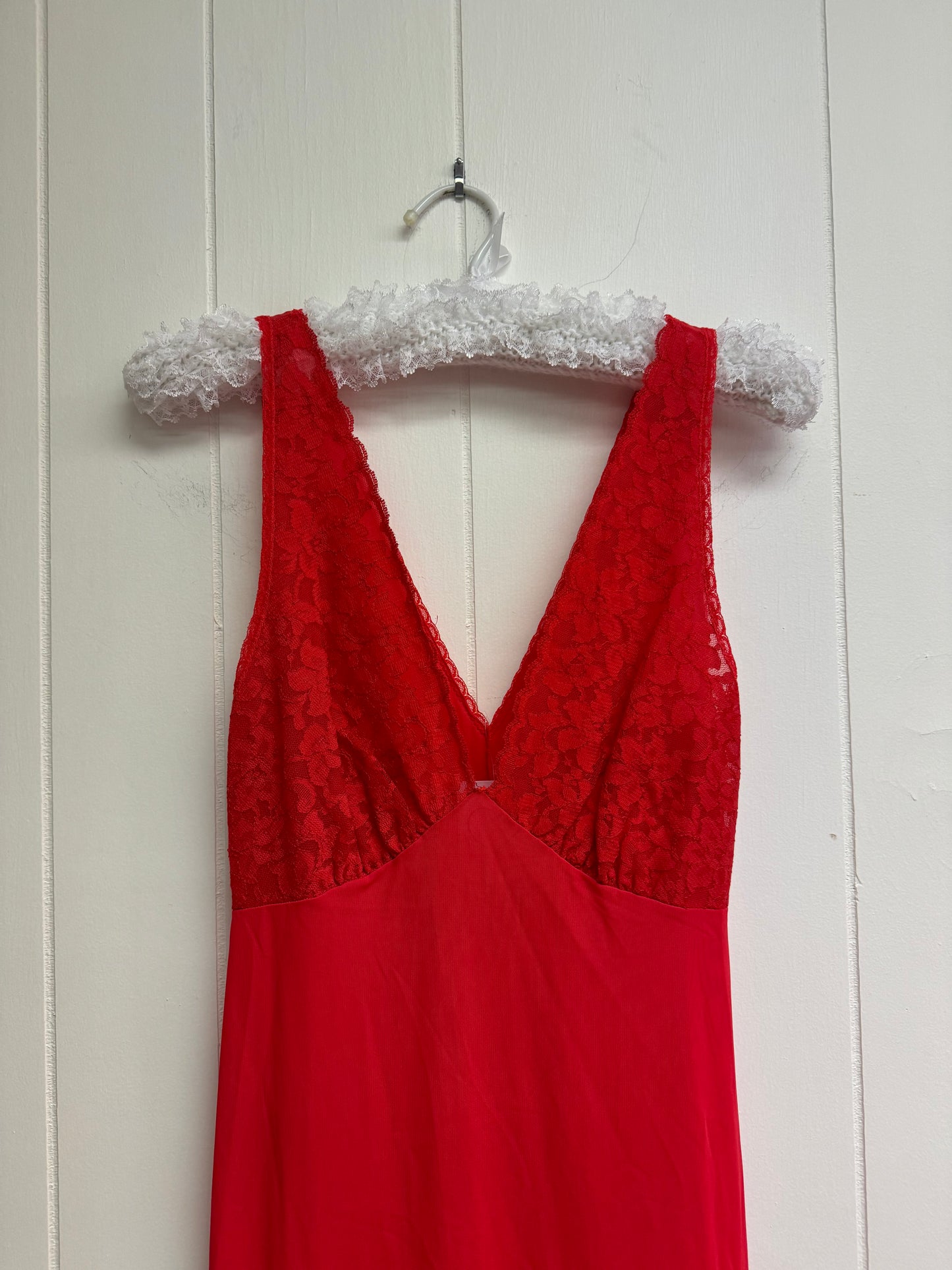 S Vintage Red Lace Maxi Slip