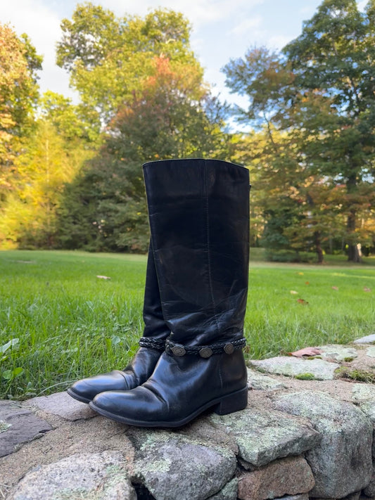 8/8.5 Vintage Black Leather Boots