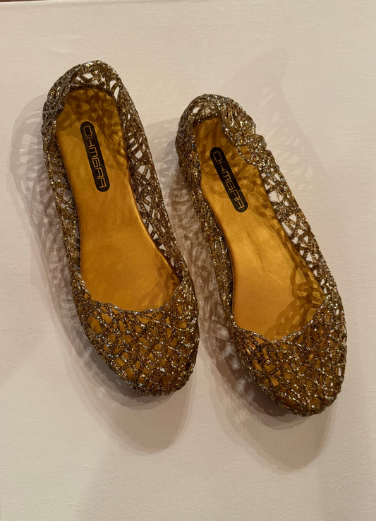 7/7.5 Y2K Gold Metallic Jelly Shoes