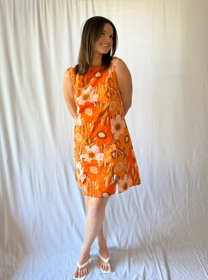 M/L Vintage 60's Mod Orange Flower Shift Dress