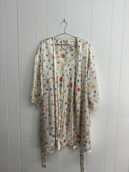 M/L Flower Print Robe & Slip