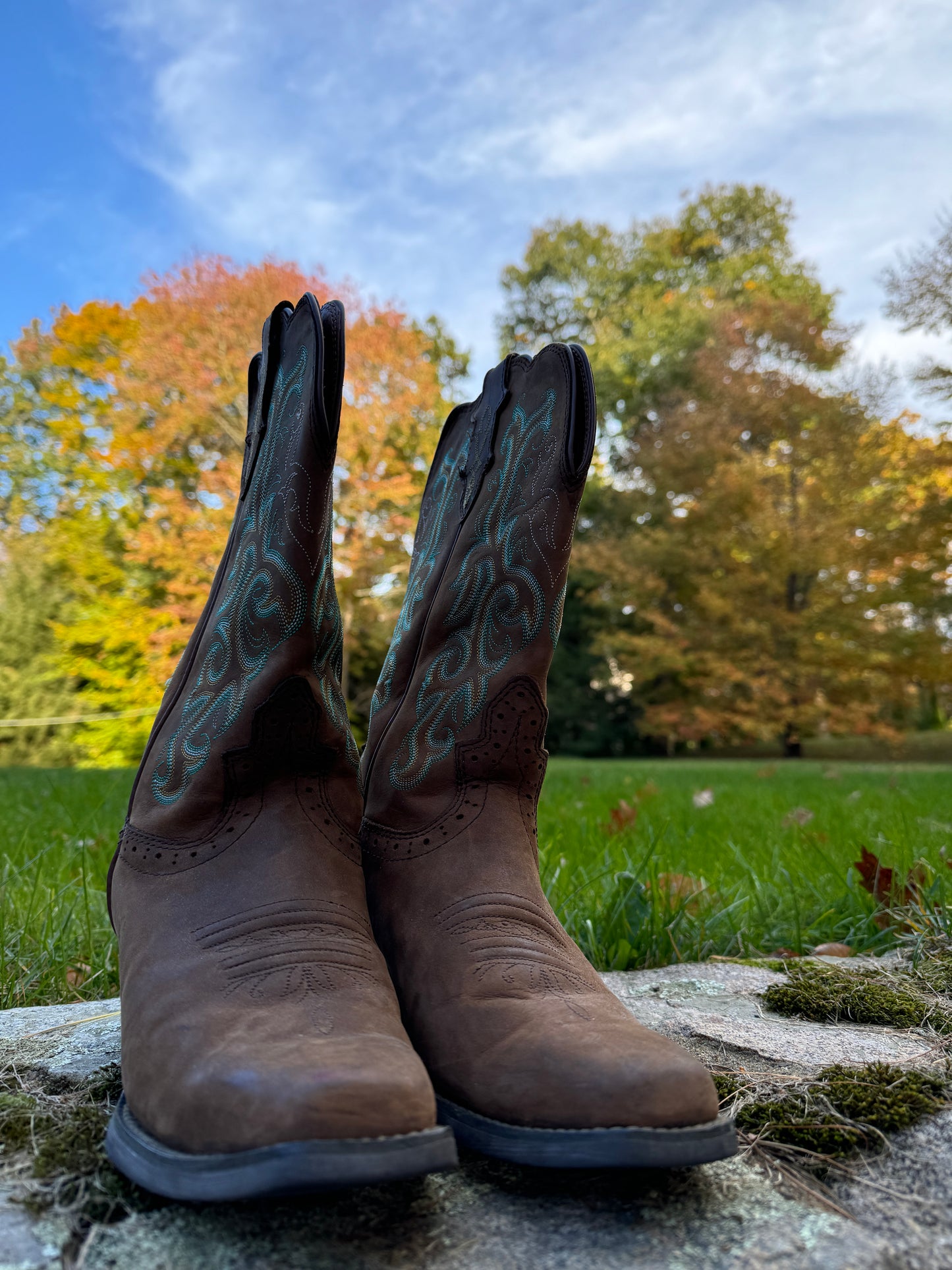 9/9.5 Justin Cowboy Boots