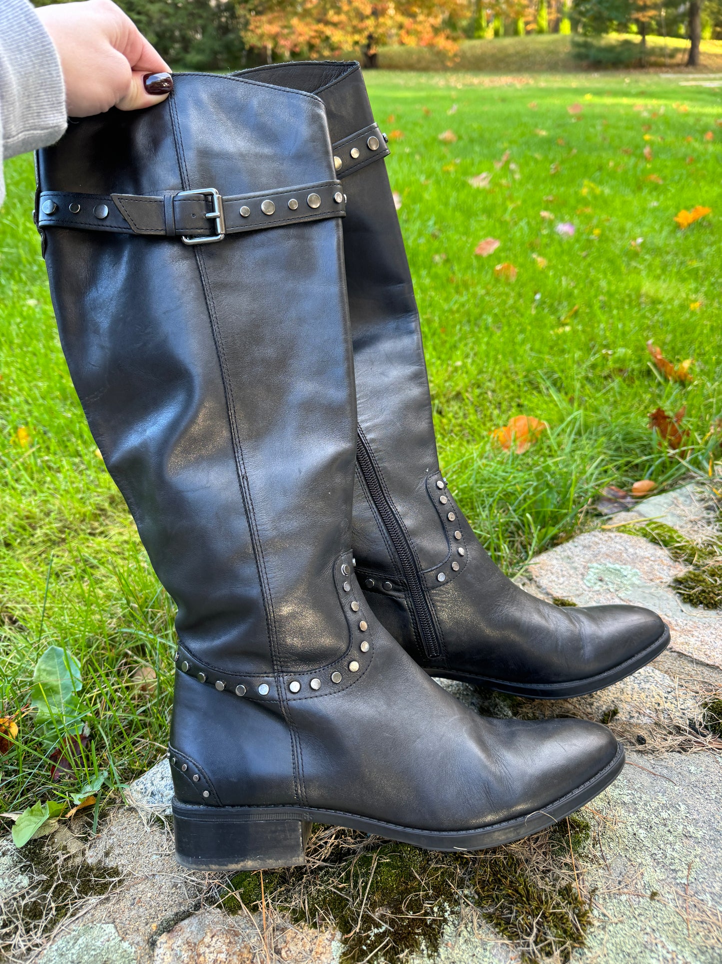 8.5/9 Sam Edelman Leather Stud Boots