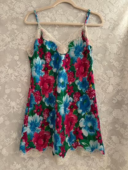 S VS Gold Label Multi Floral Slip