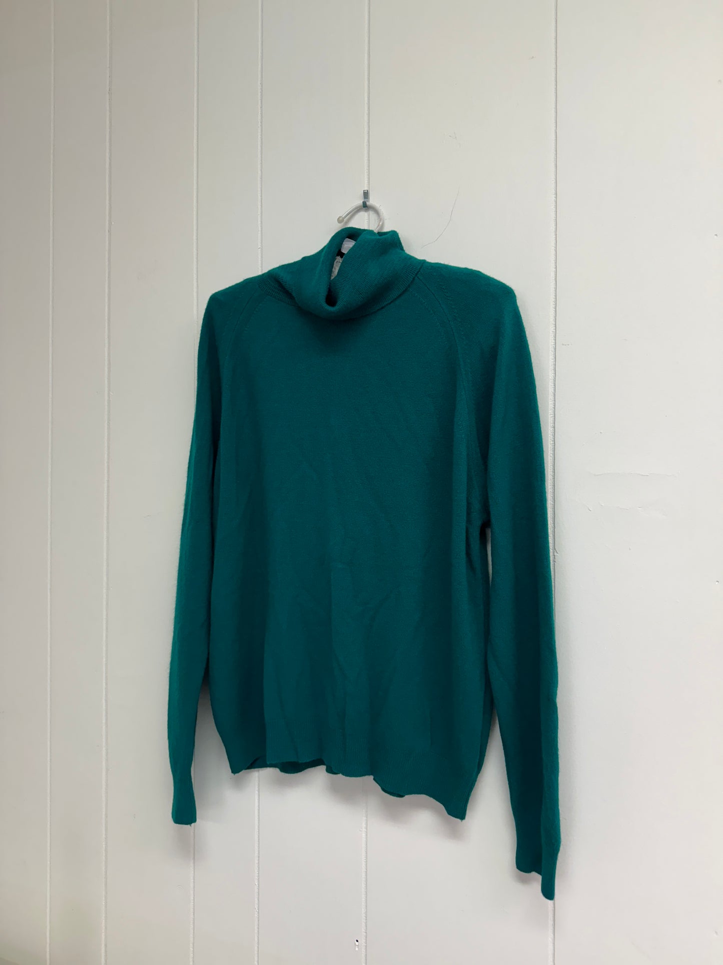 S-L Vintage Cozy Green Turtleneck