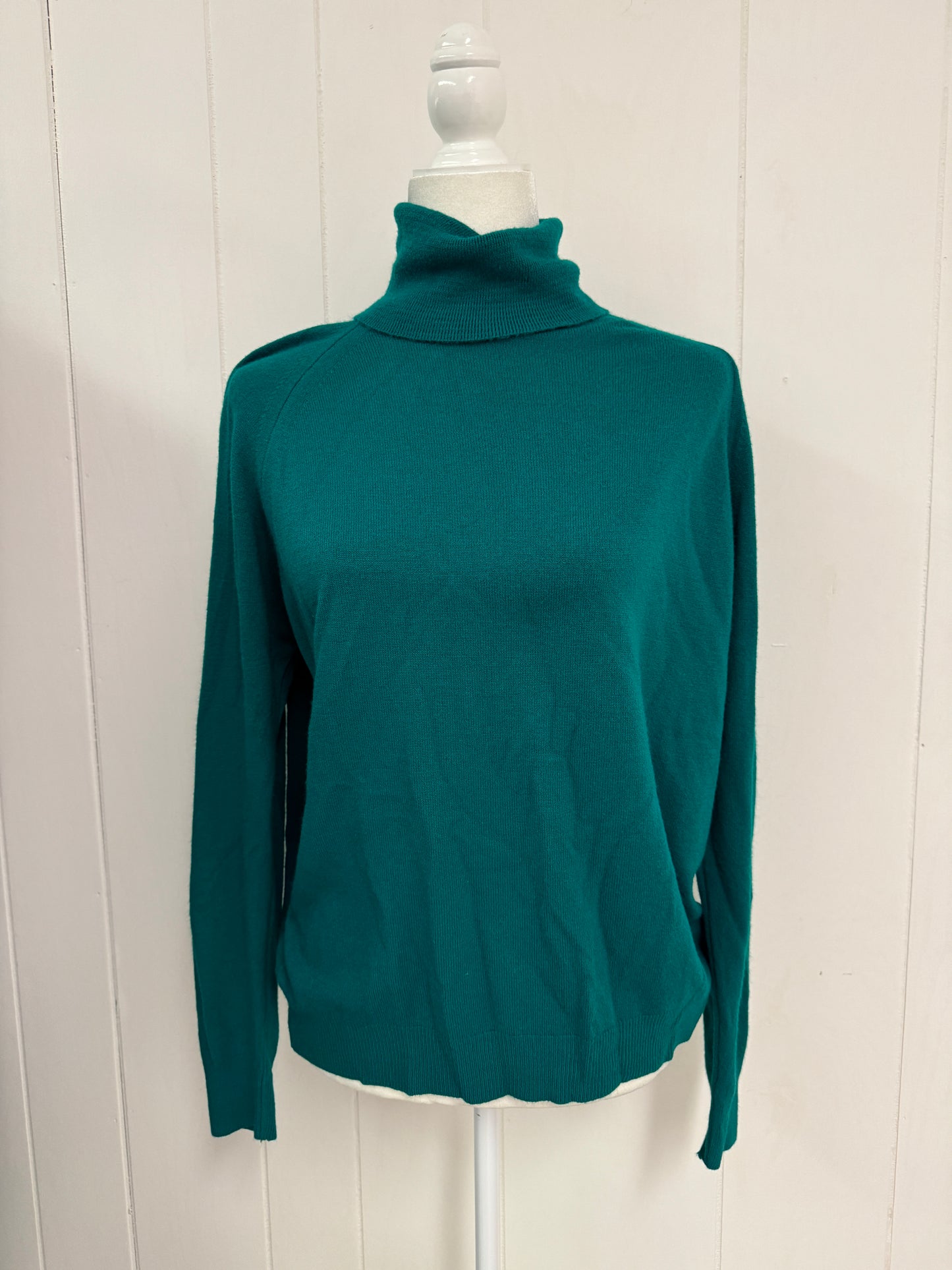 S-L Vintage Cozy Green Turtleneck